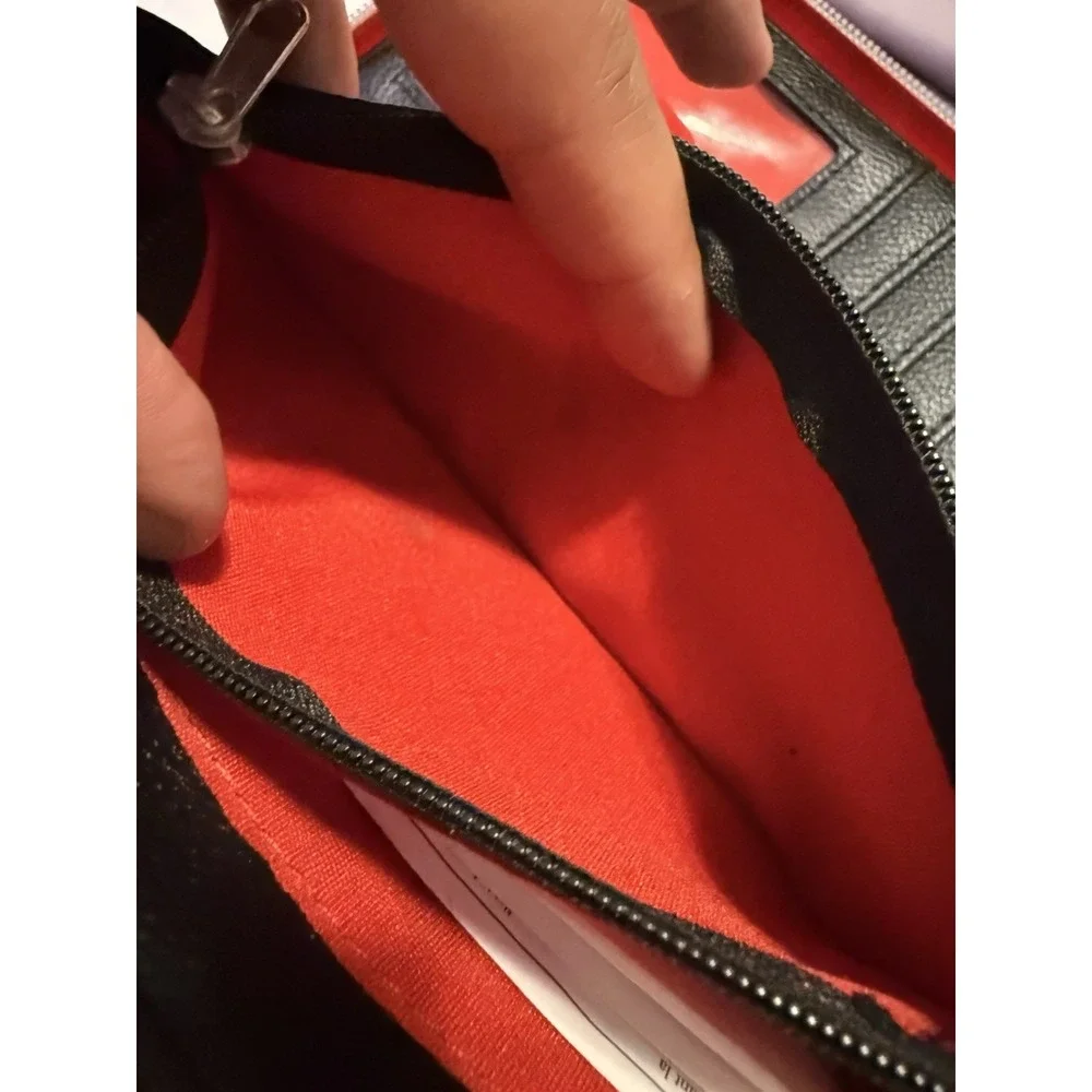 Pokémon Lounge fly Zip Up Wallet Red And Black
